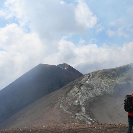 Rifugio Il Ginepro Dell'Etna Villa Linguaglossa Dış mekan fotoğraf